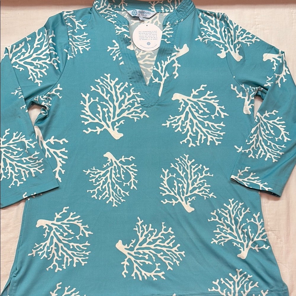 NWT Escapada Living Teal & White Coral 3/4 Sleeve Mandarin‎ Collar Cover-up Top
